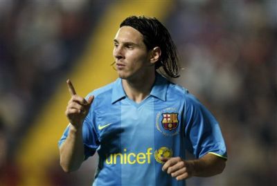 Leo Messi na okładce nowego PES-a