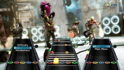 Co wspólnego mają Guitar Hero 5 i króliczki Playboya?