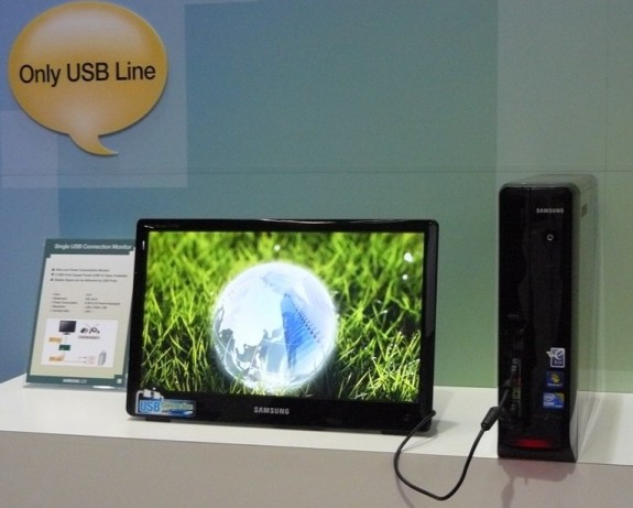 Monitor Samsunga zasilany przez port USB