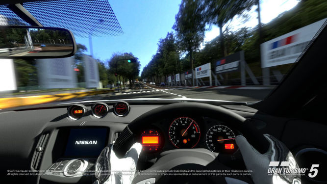 Gran Turismo 5 - jeśli chcesz grać, bądź cierpliwy i zwolnij miejsce na dysku
