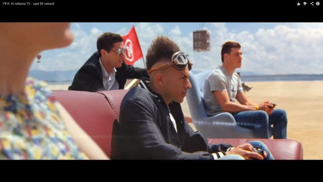 Nie mrugaj, bo przegapisz Roberta Lewandowskiego w reklamie FIFA 14