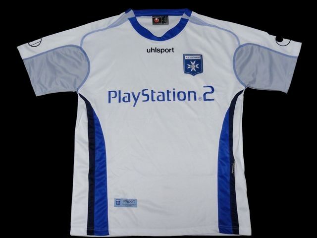 PlayStation i Auxerre, Czy wiecie, że... gry wideo często gościły na koszulkach piłkarskich? 