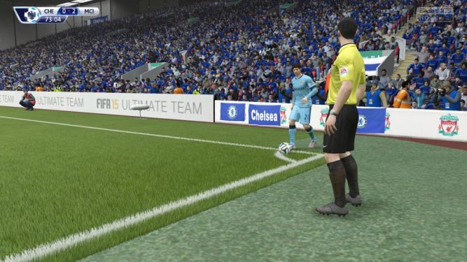 FIFA 15 uczy sztuki dobrego kornera