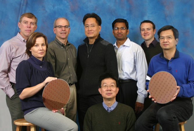 32 nanometry - IBM z AMD przed Intelem
