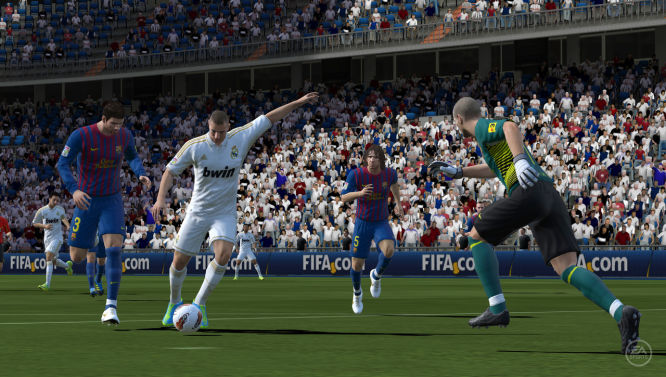 Gameplay z FIFA Football na PlayStation Vita 