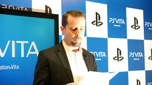 Sony pokaże Call of Duty i Assassin's Creeda na PS Vita, gdy nadejdzie odpowiednia pora