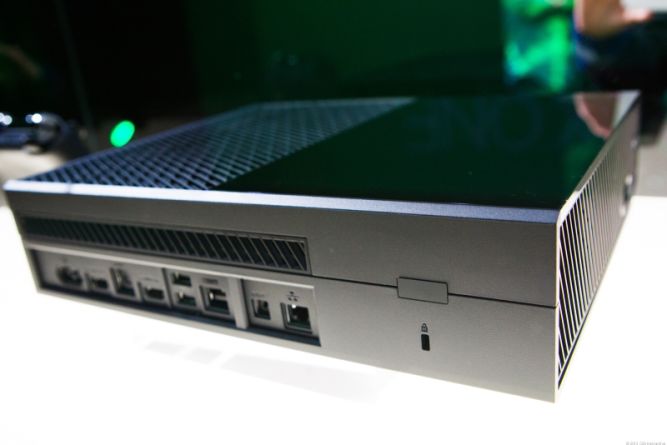 Xbox One: Konsola w trybie czuwania powinna włączyć się szybciej niż telewizor