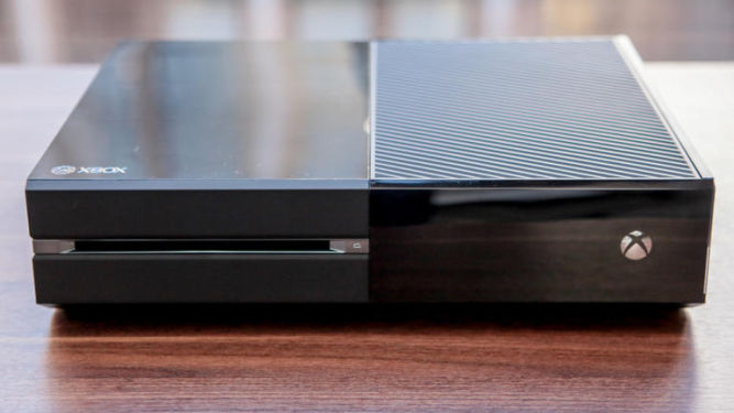 We wrześniu Xbox One sprzedał się lepiej niż PlayStation 4