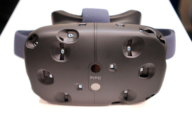 Vive VR od HTC i Valve trafi do sprzedaży jeszcze w tym roku