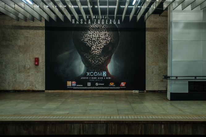 XCOM2 - na dworcu Warszawa Śródmieście znajdziecie mural prezentujący okładkę gry