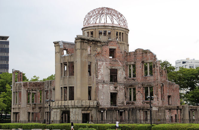 Pokemony znikają spod Kopuły Bomby Atomowej na godziny przed uroczystością w Hiroszimie