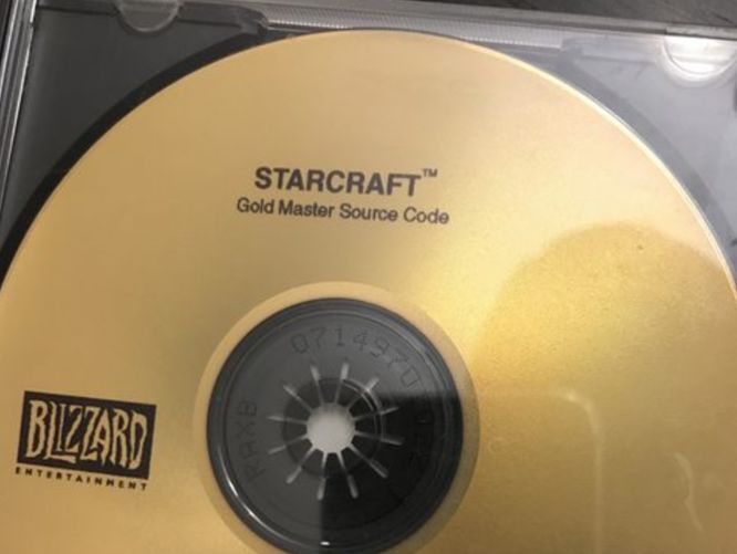 Kupił płytę z kodem do oryginalnego StarCrafta. Teraz pojedzie na BlizzCon za darmo