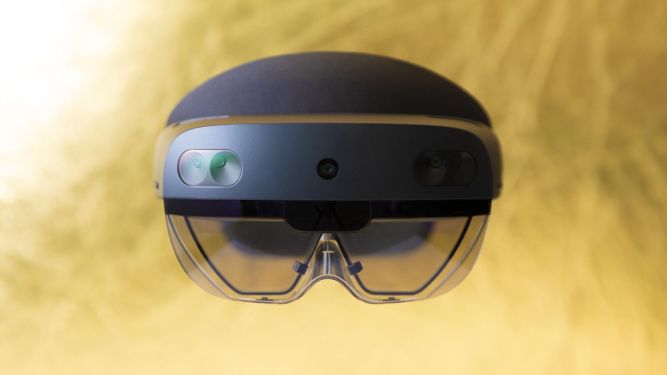 Pracownicy Microsoftu sprzeciwiają się wykorzystywaniu HoloLens przez amerykańską armię
