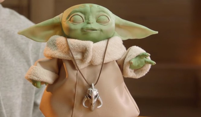 Hasbro szykuje animatroniczną figurkę Baby Yoda z serialu The Mandalorian